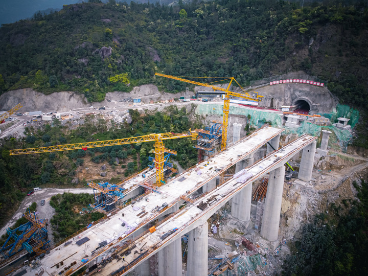 杭溫鐵路建設(shè)忙